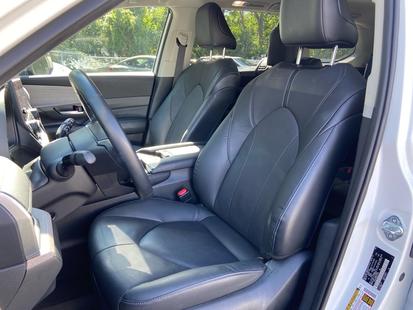 toyota grand highlander 2024 5TDAAAB58RS011970 image toyota grand highlander 2024 5TDAAAB58RS011970 image